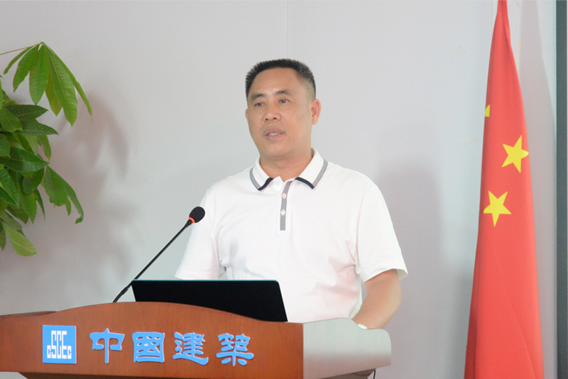 3唐友明院长介绍凤岭南医院建设情况.jpg