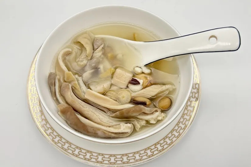 小满雨水足，喝碗补脾健胃猪肚汤赶走体内湿气