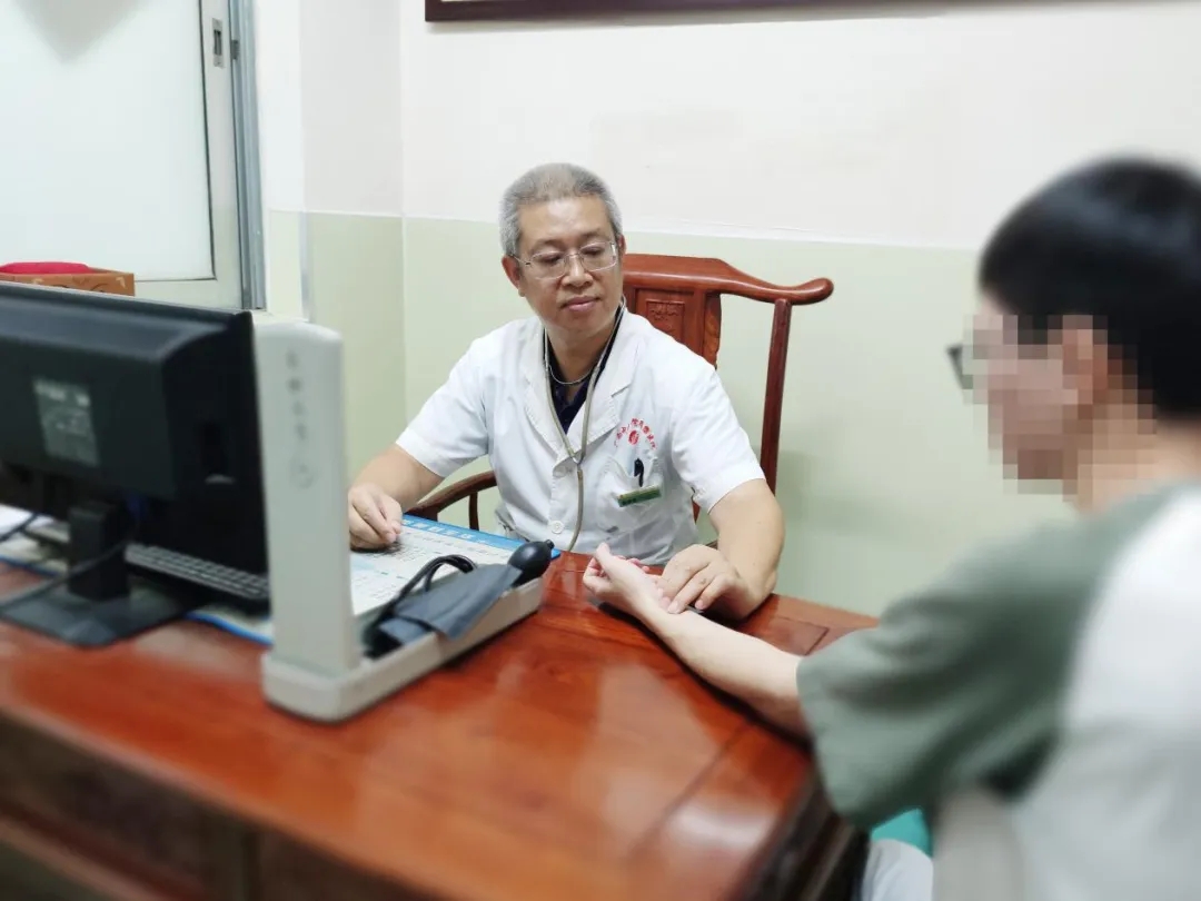 【我和二附院的故事】抢救、信任、传承：那些年的回忆